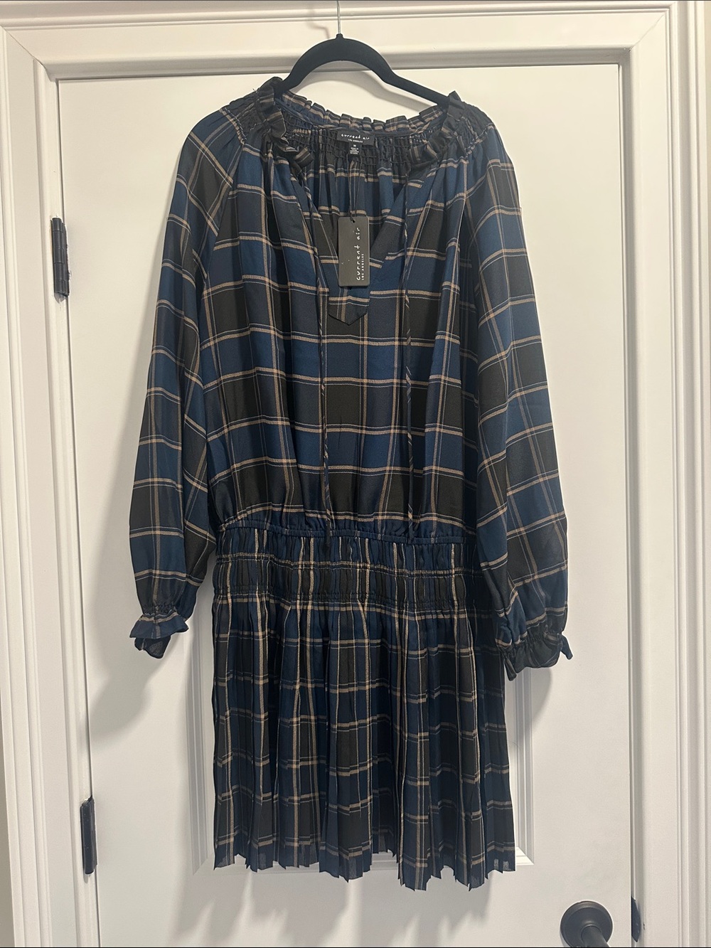 NWT Current Air Navy and Black Plaid Long-Sleeve Dress